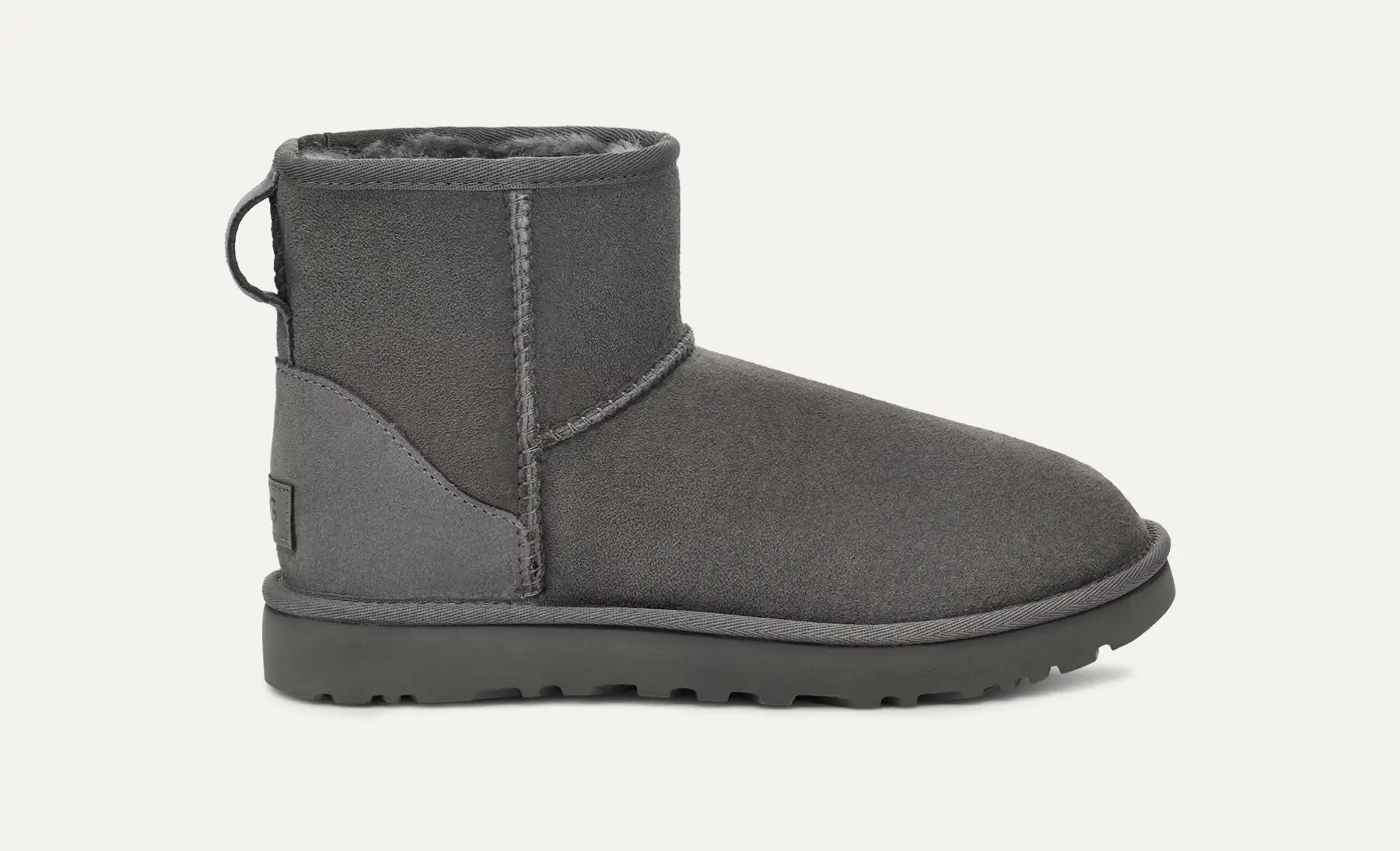 ★入手困難★(W) UGG Classic Mini II Boots Women's Classic Mini II Boot: Chestnut - Size 8 | UGG®