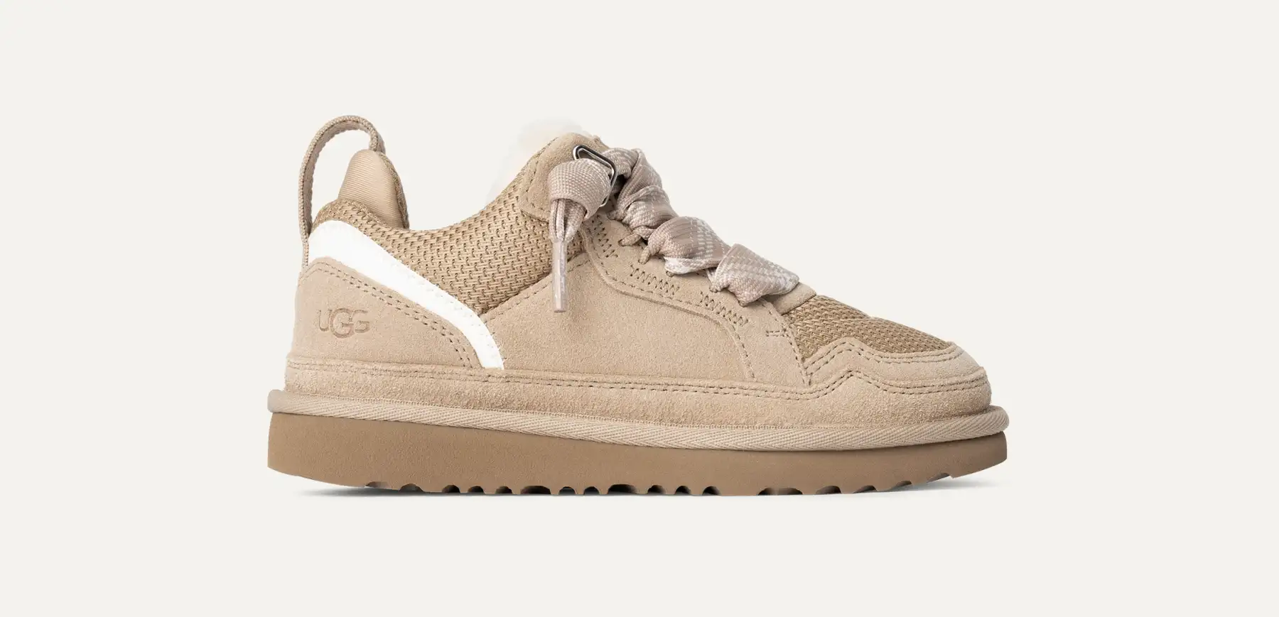 【関税&送料込】UGG Sneakers Beige UGG Women's CapTrail Low Waterproof Lace Up S | SoftMoc.com