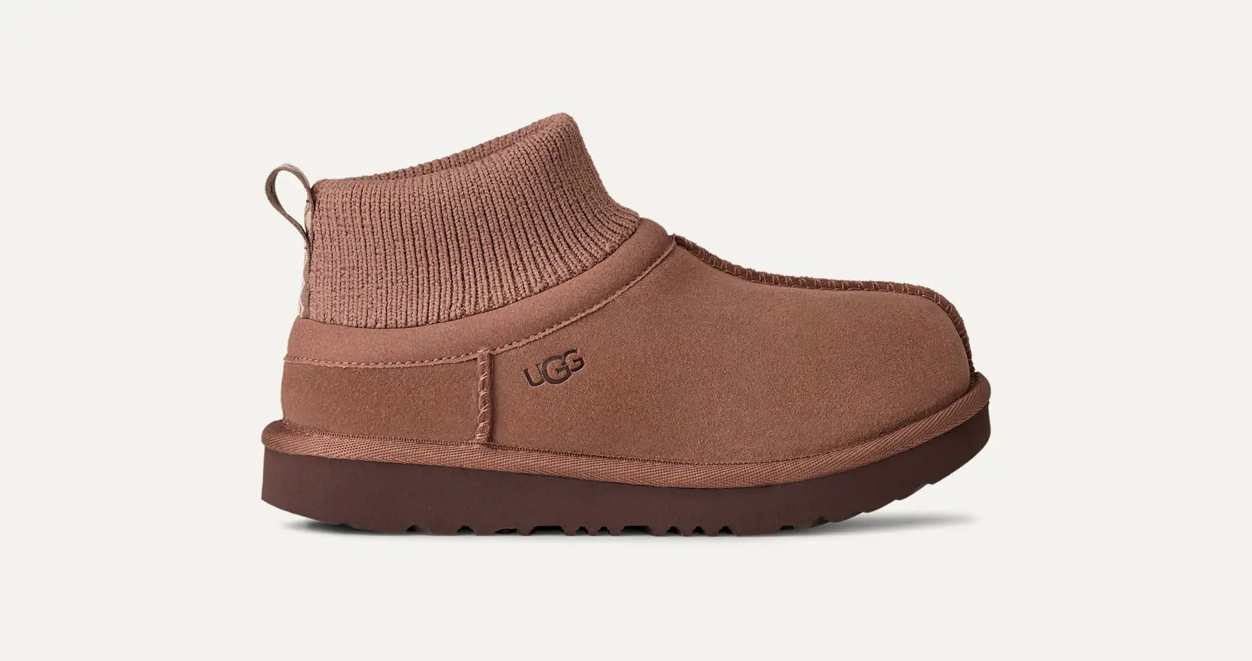 Chaussures Ugg Enfant Ugg Taille Grand Ou Petit UGG CLASSIC MINI