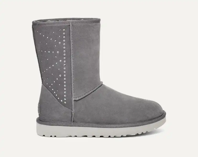 SALE!!【UGG】CLASSIC SHORT STUD ll☆スタッズ☆24cm UGG® Classic Short Studded for Women | UGG®