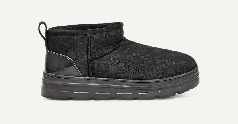 UGG LOGO MITTEN ブラック S/M UGG Classic Breslau Logo-Print Boots | Snow Boots | RADPRESENT