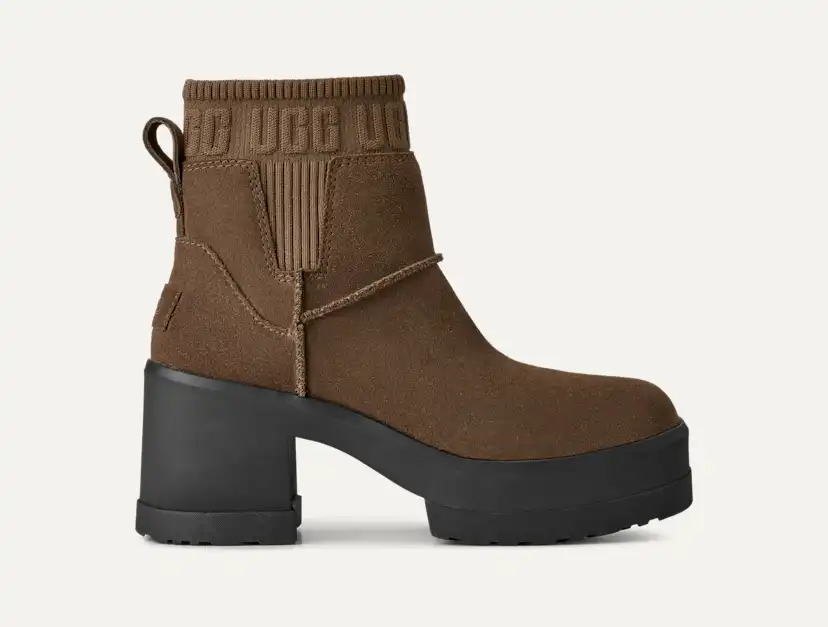 【送料&関税込】UGG Suede Ankle Boots.usa Reference Sizes UGG Suede Ankle Bootsusa Reference Sizes | italist