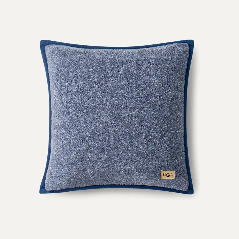 Classic UGGfluff Pillow 2 Pack