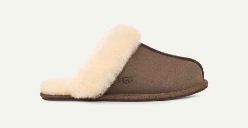 UGG CLUGGETTE BLACK SHEARLING LINED MOCASSIN SLIPPERS US 9