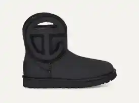 【国内発送】UGG CLASSIC MINI LOGO ZIP ムートンブーツ 1122671 楽天市場】アグ クラシックミニロゴジップ ブーツ レディース