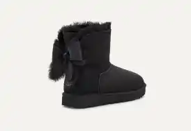 【ORIGINAL UGG Australia classic】UGG Mini Bow Boots/リボン UGG CLASSIC MINI BAILEY BOW II CHESTNUT WATER RESISTANT BOOT