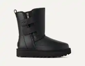 ☆関税込☆UGG★UGG W Classic Mini Side Logo ll Boot★Black UGG Women's Classic Mini Side Logo II - FREE Shipping & FREE