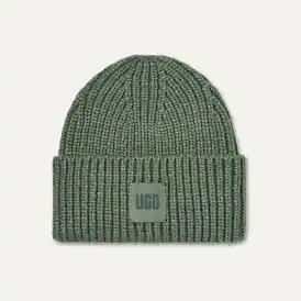 Tuque en tricot côtelé à grosses mailles