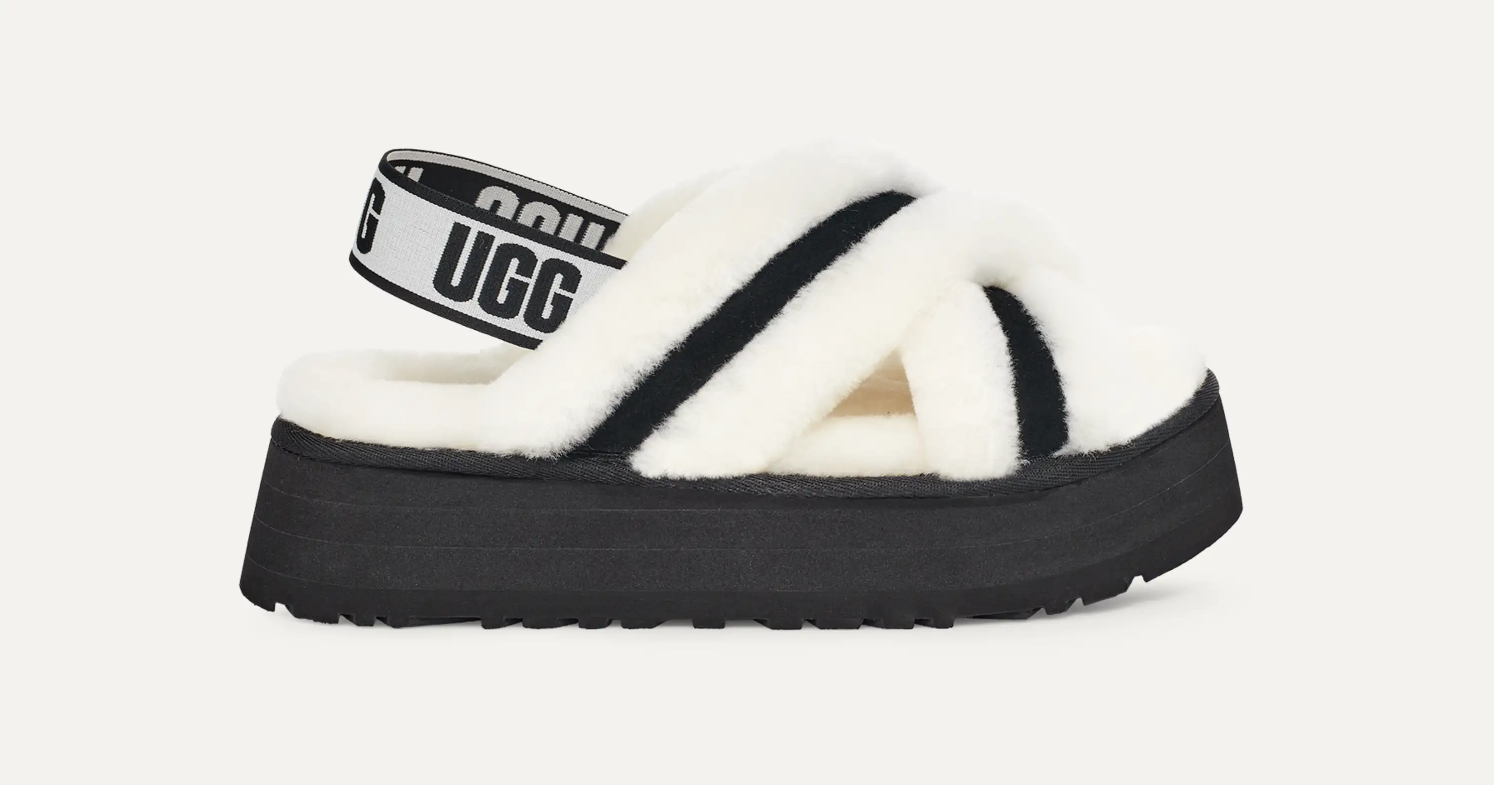 ②展示✨25⇒23.5～24幅細素足✨UGG✨DISCO CROSS SLIDE Disco Cross Slide Sandal | UGG