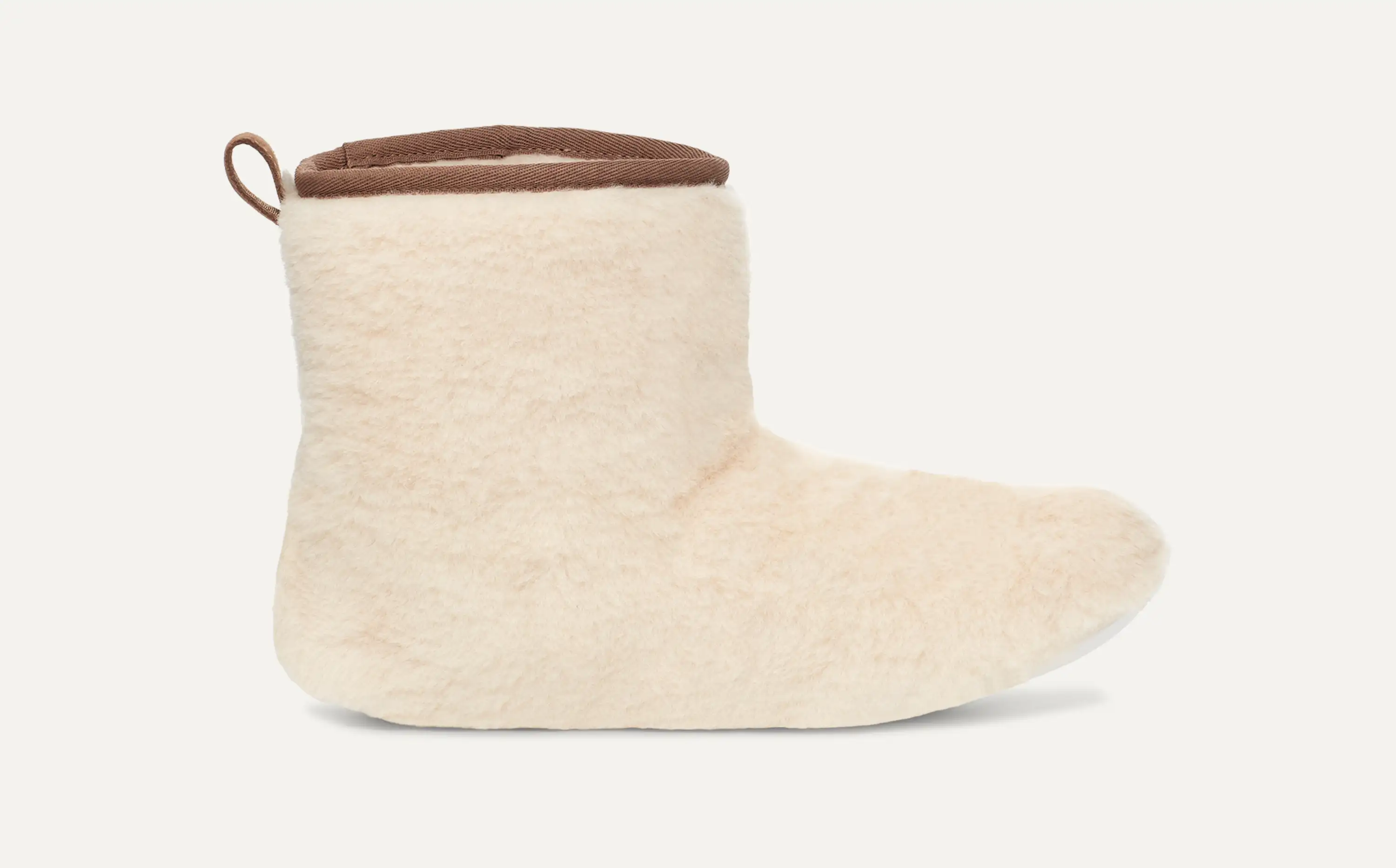 Feng Chen Wang Style 2 | UGG® Official