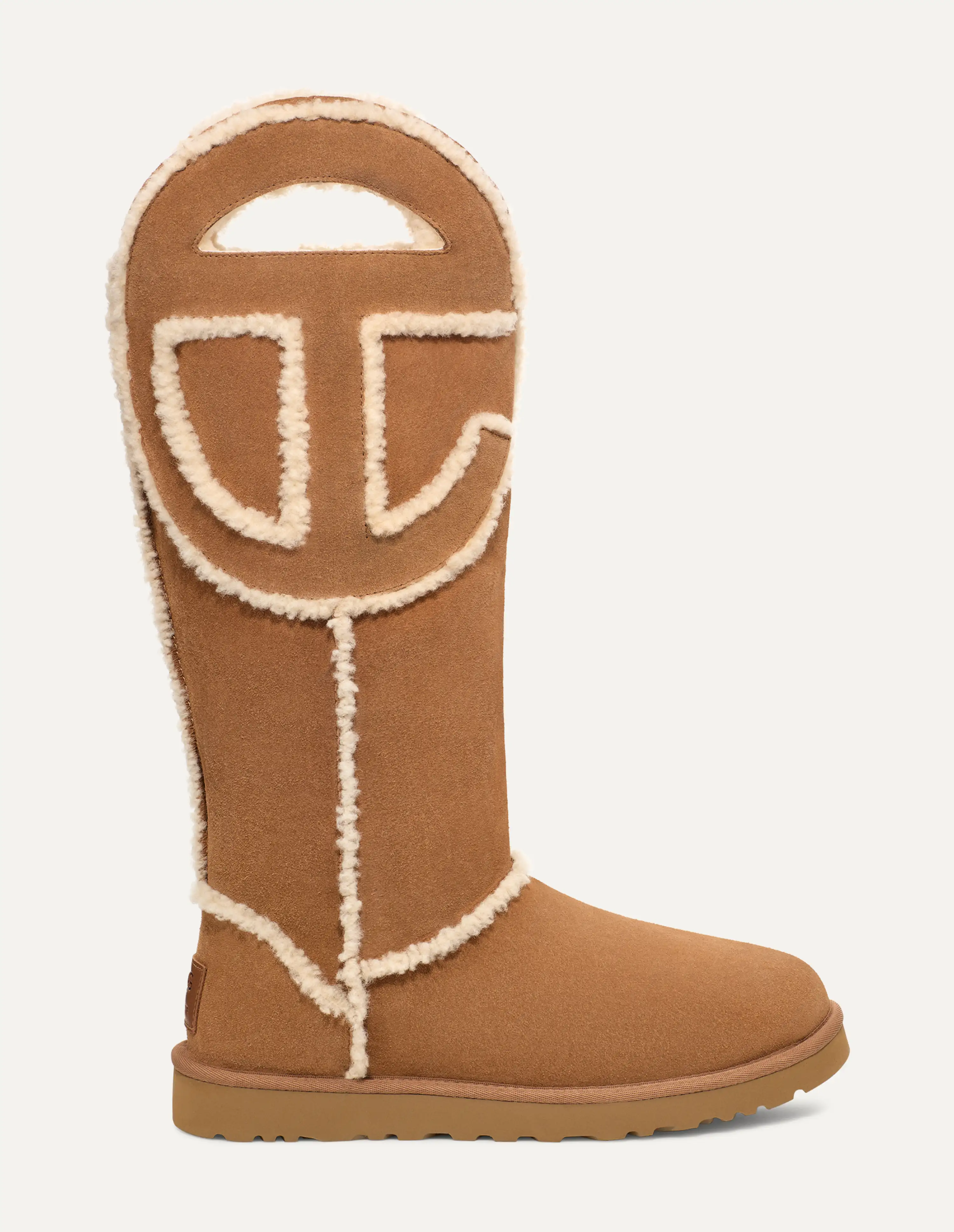 UGG x TELFAR Throw Blanket - Chestnut ＊＄ UGG x Telfar Ugg x Telfar Logo Blanket | Saks Fifth Avenue