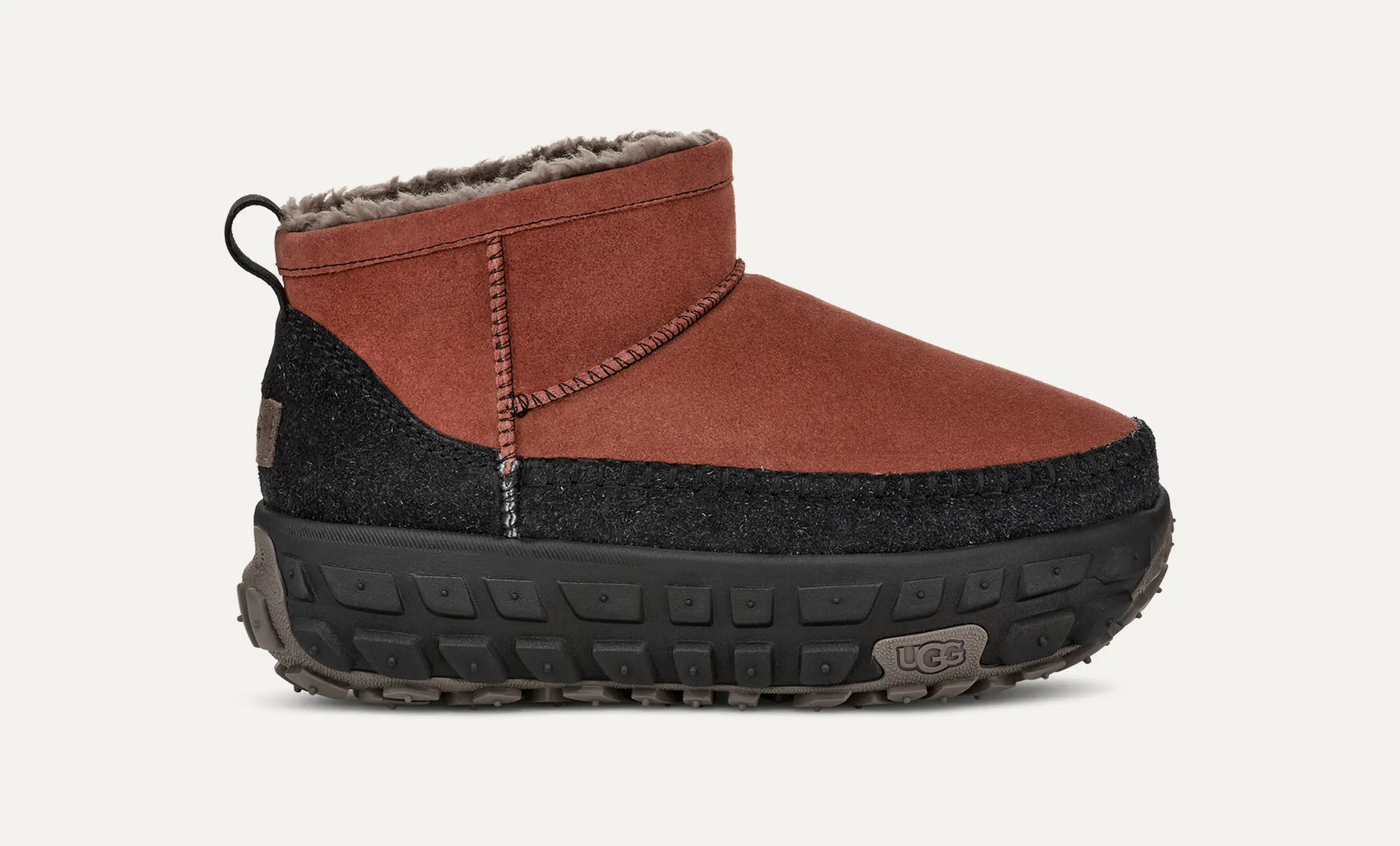 UGG®Stivali Venture Daze Ultra Minifor UGG® Europe - Main Image