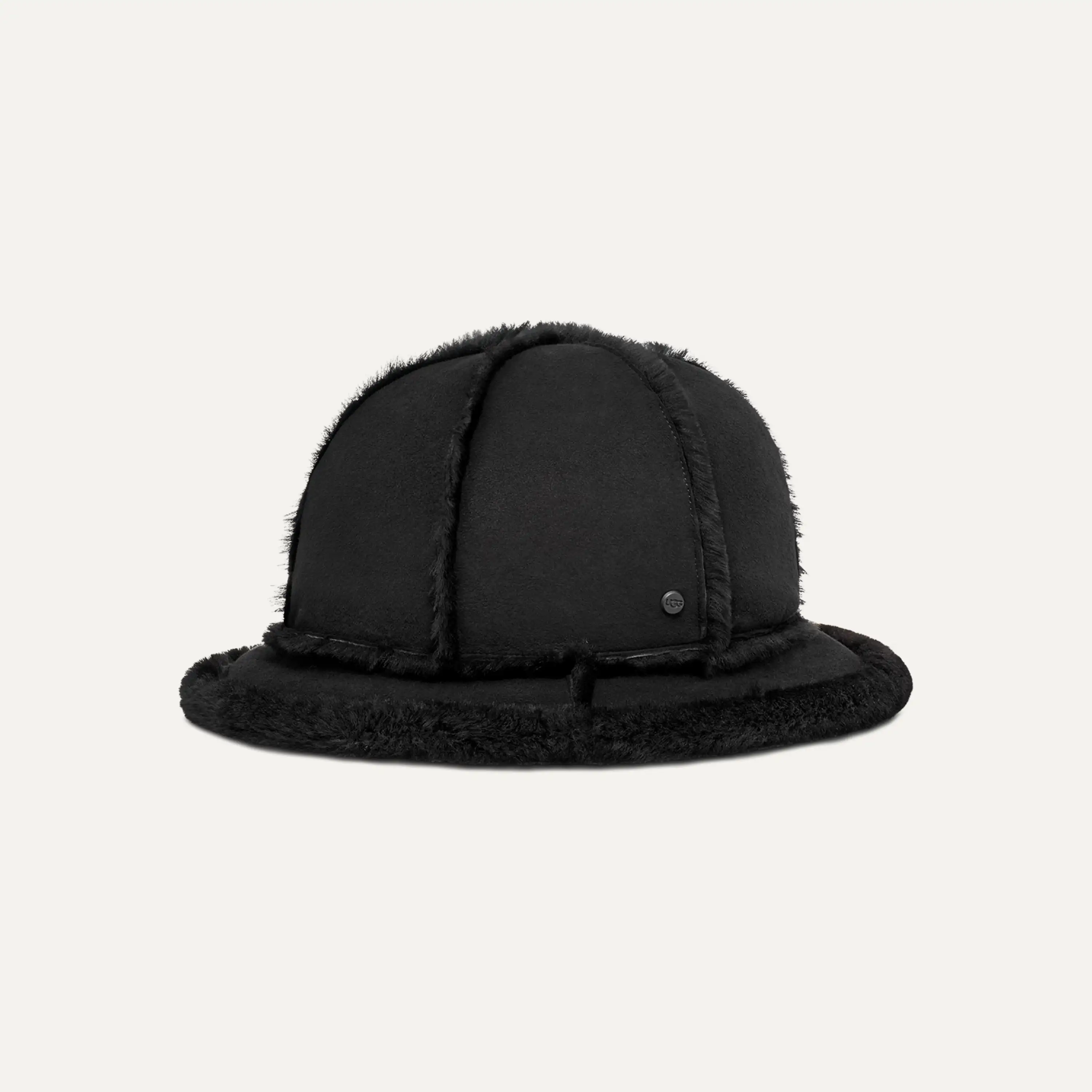 UGGアグAtherson Embroidered Sheepskin Bucket Hatキャップ UGG Atherson Embroidered Sheepskin Bucket Hat schwarz | Mütze