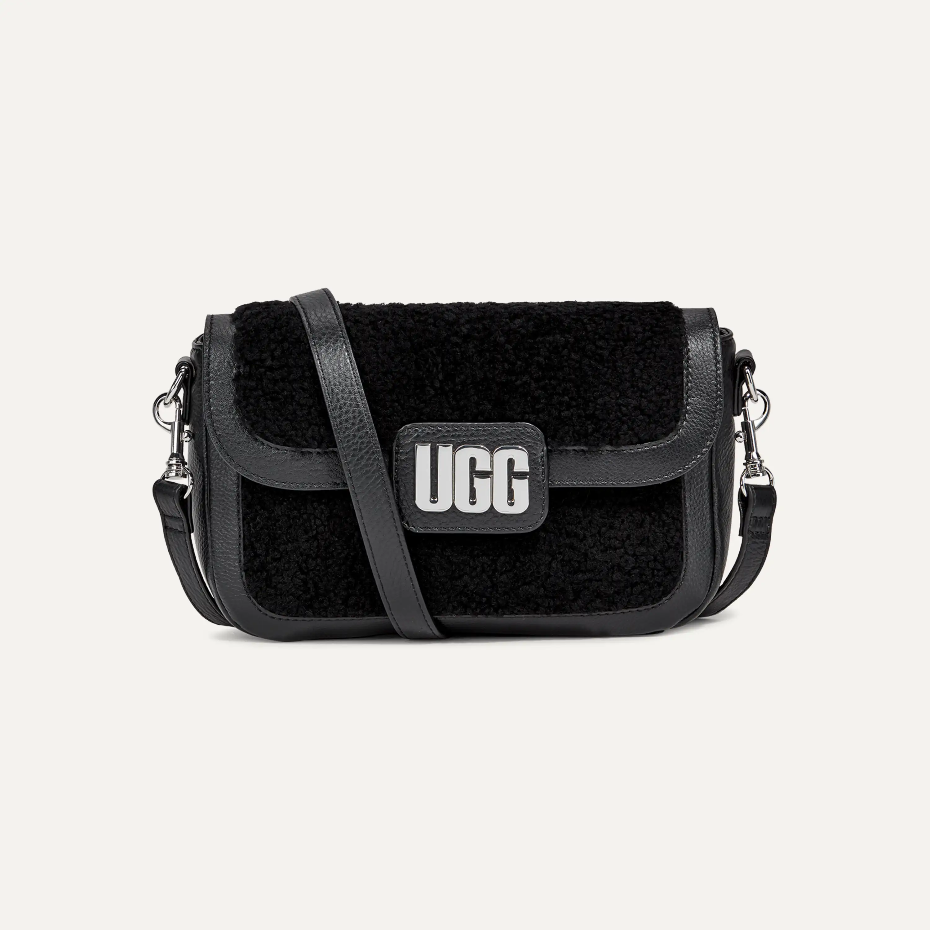 【UGG】Dalton Crossbody Puff ショルダーバッグ UGG Dalton Puff Nylon Crossbody Bag