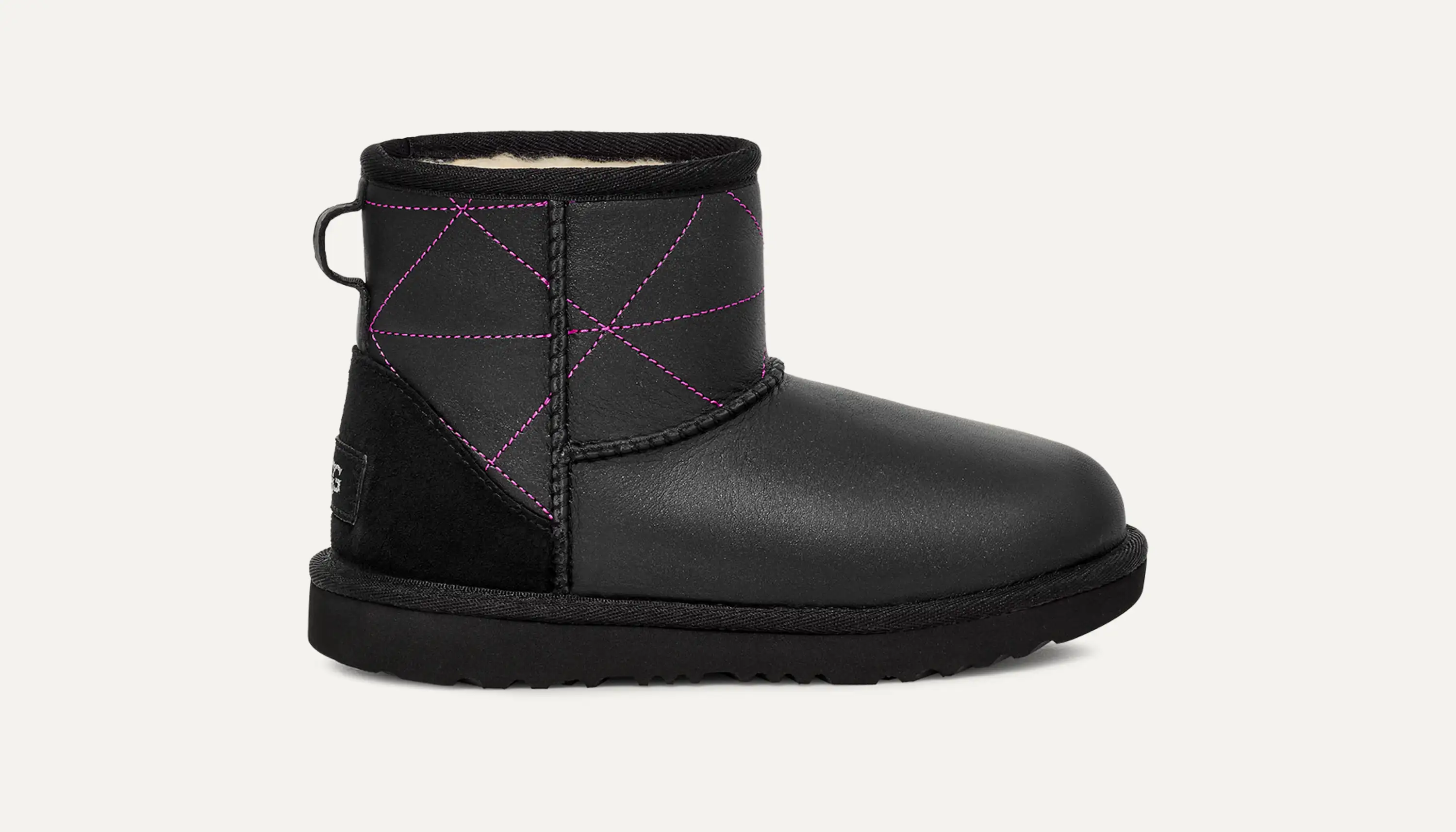 UGG Classic Mini Pearlized Boot for Kids | UGG®