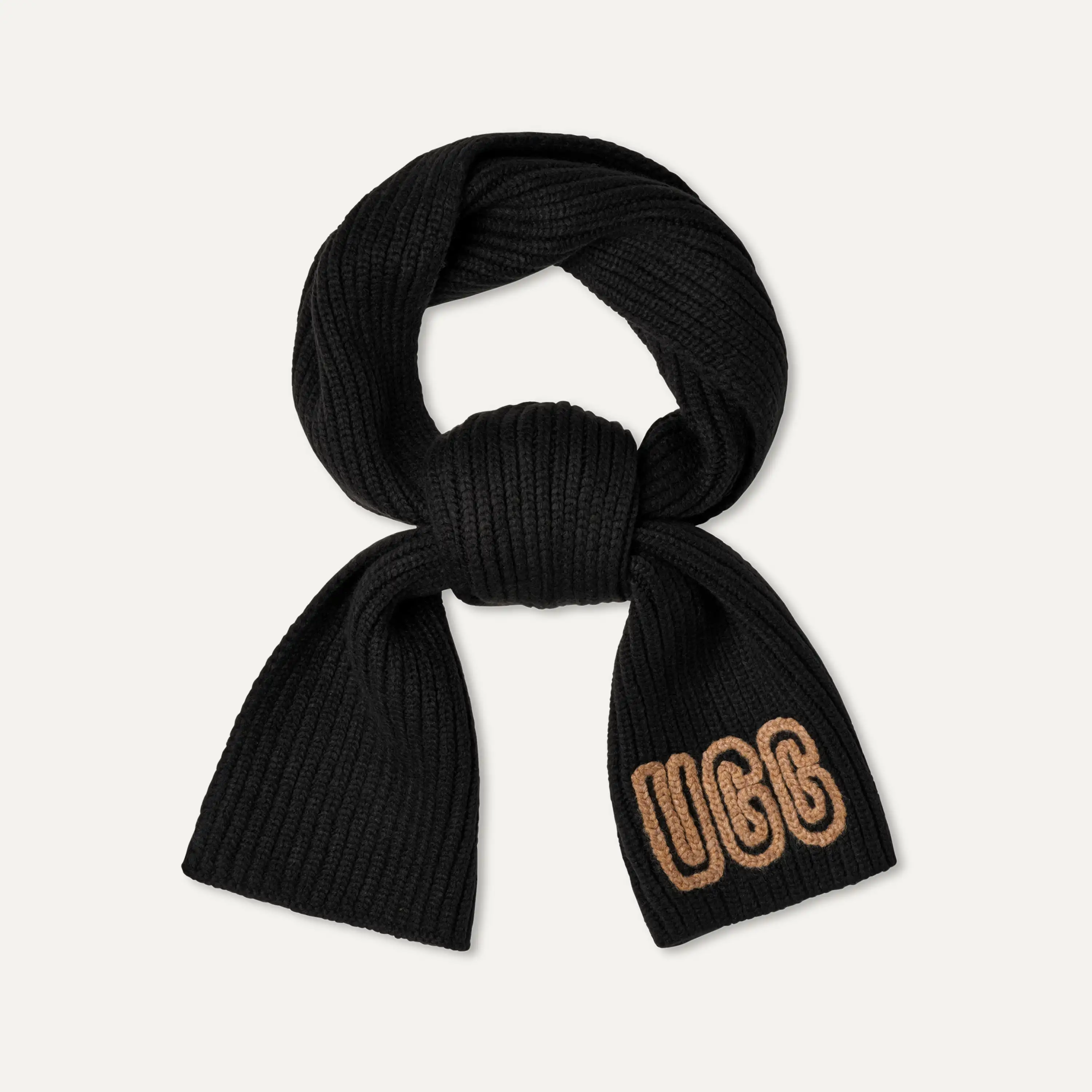 UGG Knit Varsity Scarf ブラック 楽天市場】UGG アグ W CHUNKY RIB KNIT SCARF チャンキー