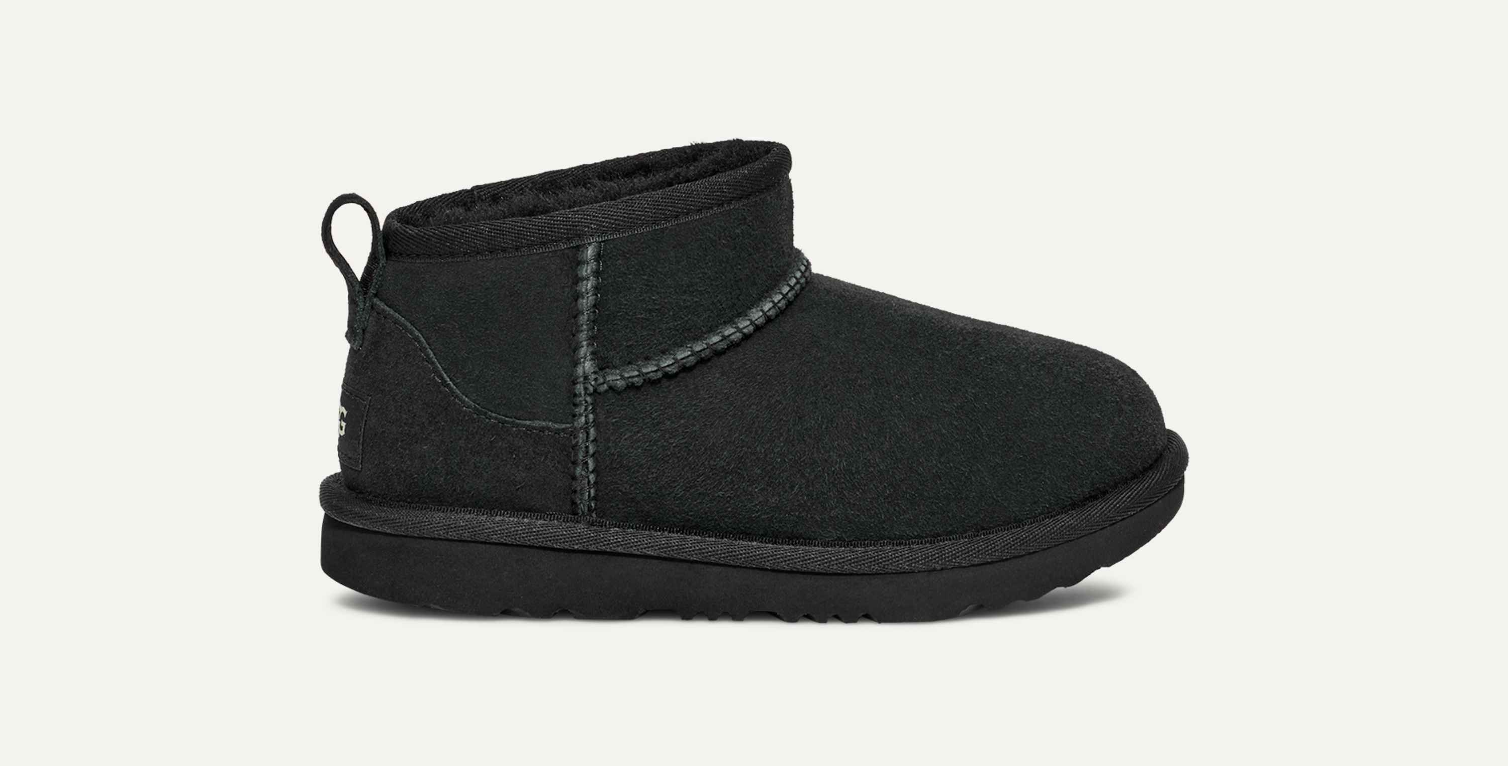 品良く着こなすため Kids' Classic UGG® | Boot Mini Ultra 靴