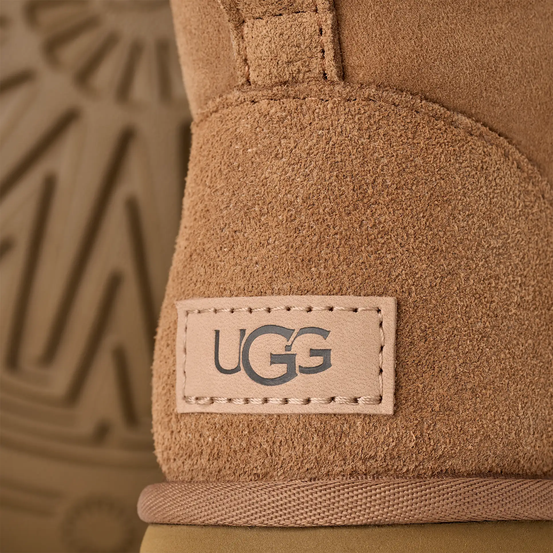 UGG Women Boots CLASSIC MINI II 1016222 - Chestnut main image 1