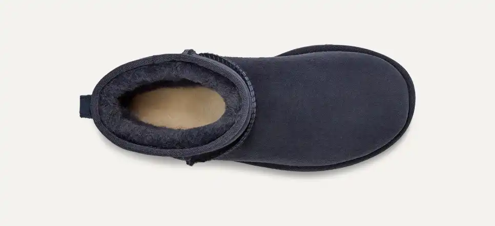 NEW!!SALE!!【UGG】W CLASSIC MINI STUD Ⅱ♪キラキラ♪可愛い♪ UGG® - Kids' (Junior) Classic Mini II Velvet Boots (1142070K