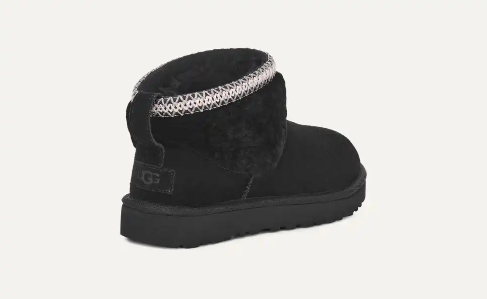 UGG Classic Ultra Mini Maxi Curly Boot for Women | UGG®