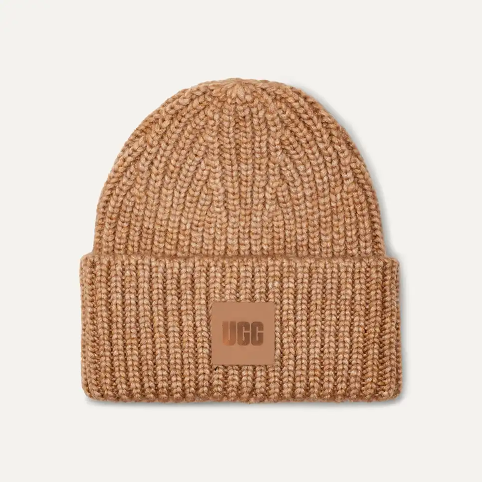 【UGG正規品CHUNKY RIB BEANIE LOGO LIGHT GREY Chunky Rib Beanie | UGG®
