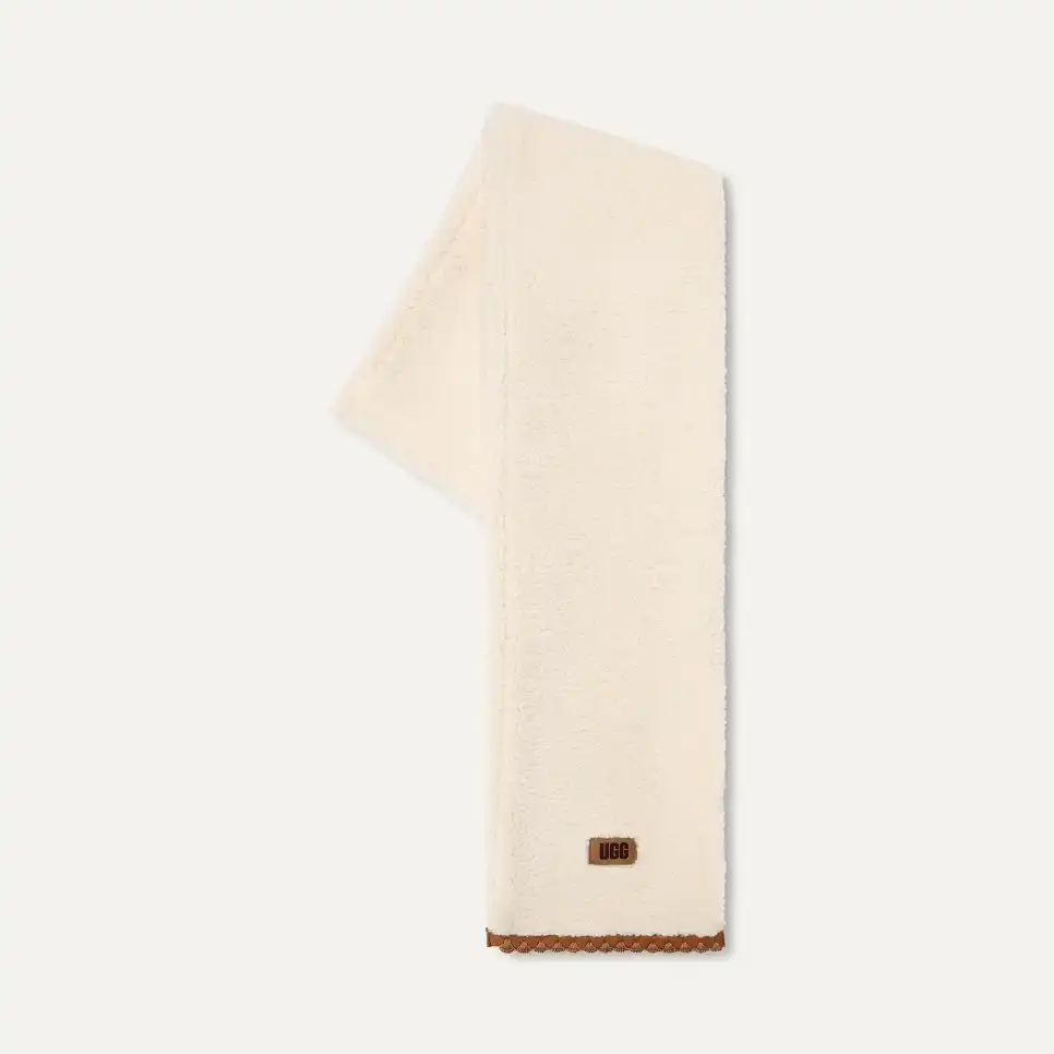 UGGfluff Scalloped Scarf
