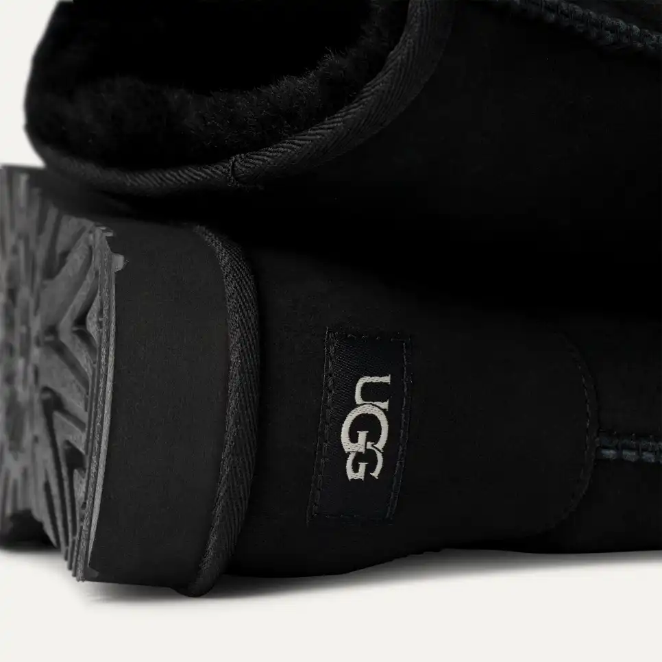 UGG Classic Short TrailGazer Boot Thunder Cloud (Kids