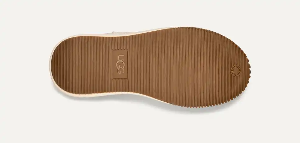 UGG ホワイト ESSENTIAL LACE UP UGG アグ スニーカー スリッポン イージー ダジット