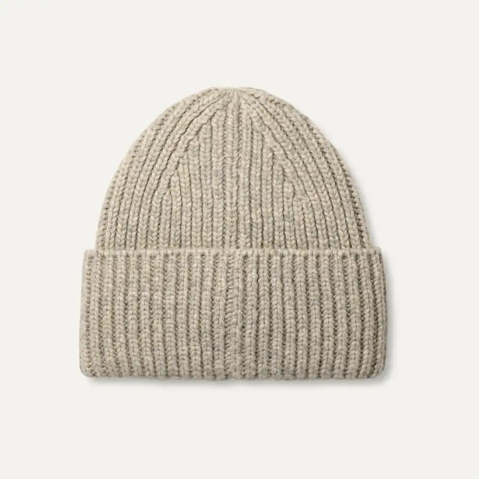 Tuque en tricot côtelé à grosses mailles