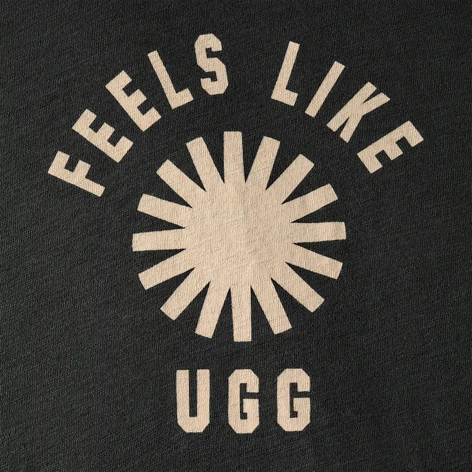 T-shirt Feels Like UGG