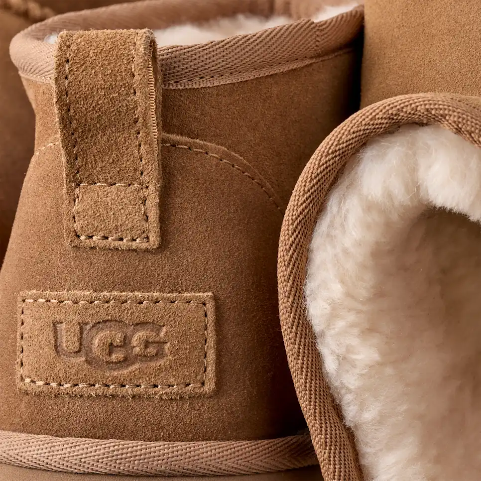 UGG® Classic Ultra Mini Platform Boot for Women | UGG® EU