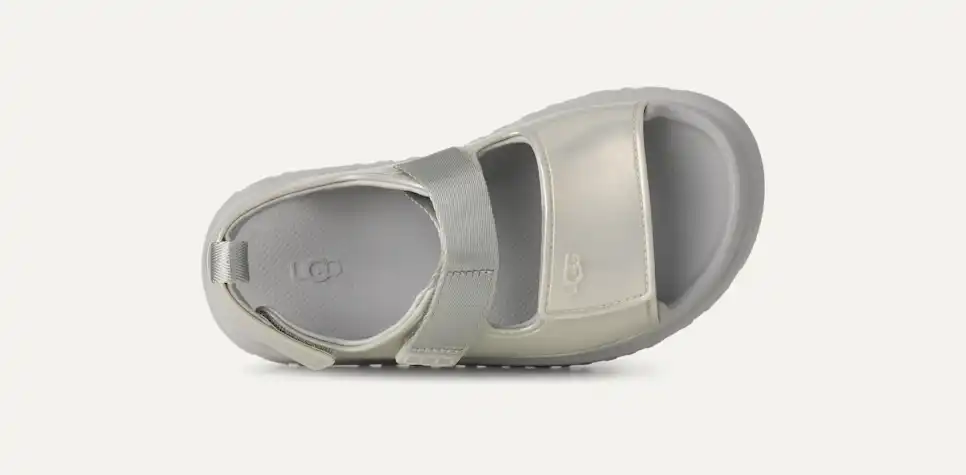 GoldenGlow Glossy Sparkles