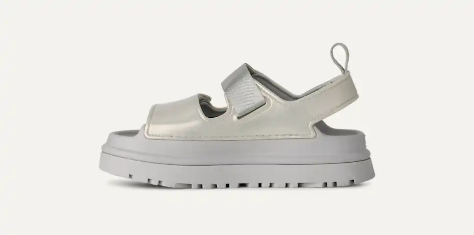 GoldenGlow Glossy Sparkles