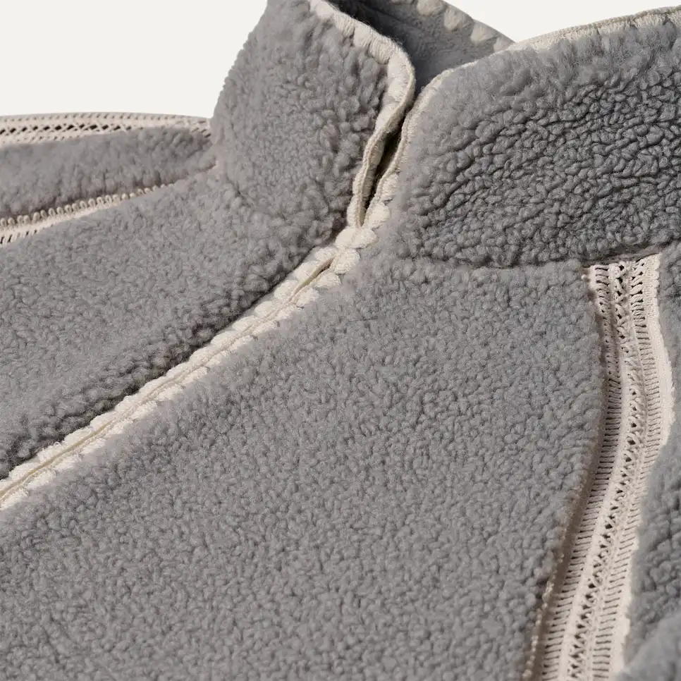 Veste Nikia UGGfluff en crochet