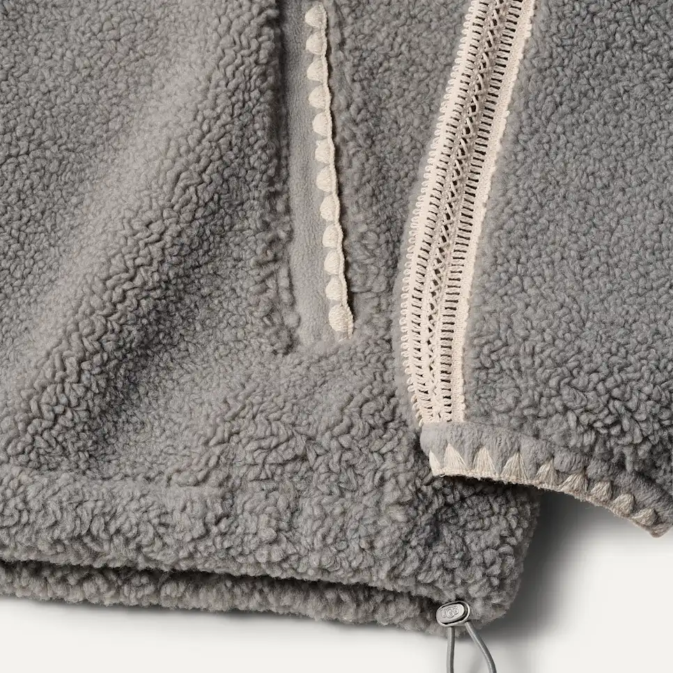 Veste Nikia UGGfluff en crochet