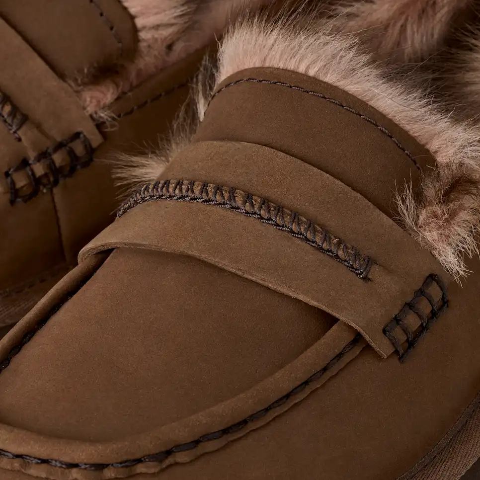 Ellis Nubuck Loafer