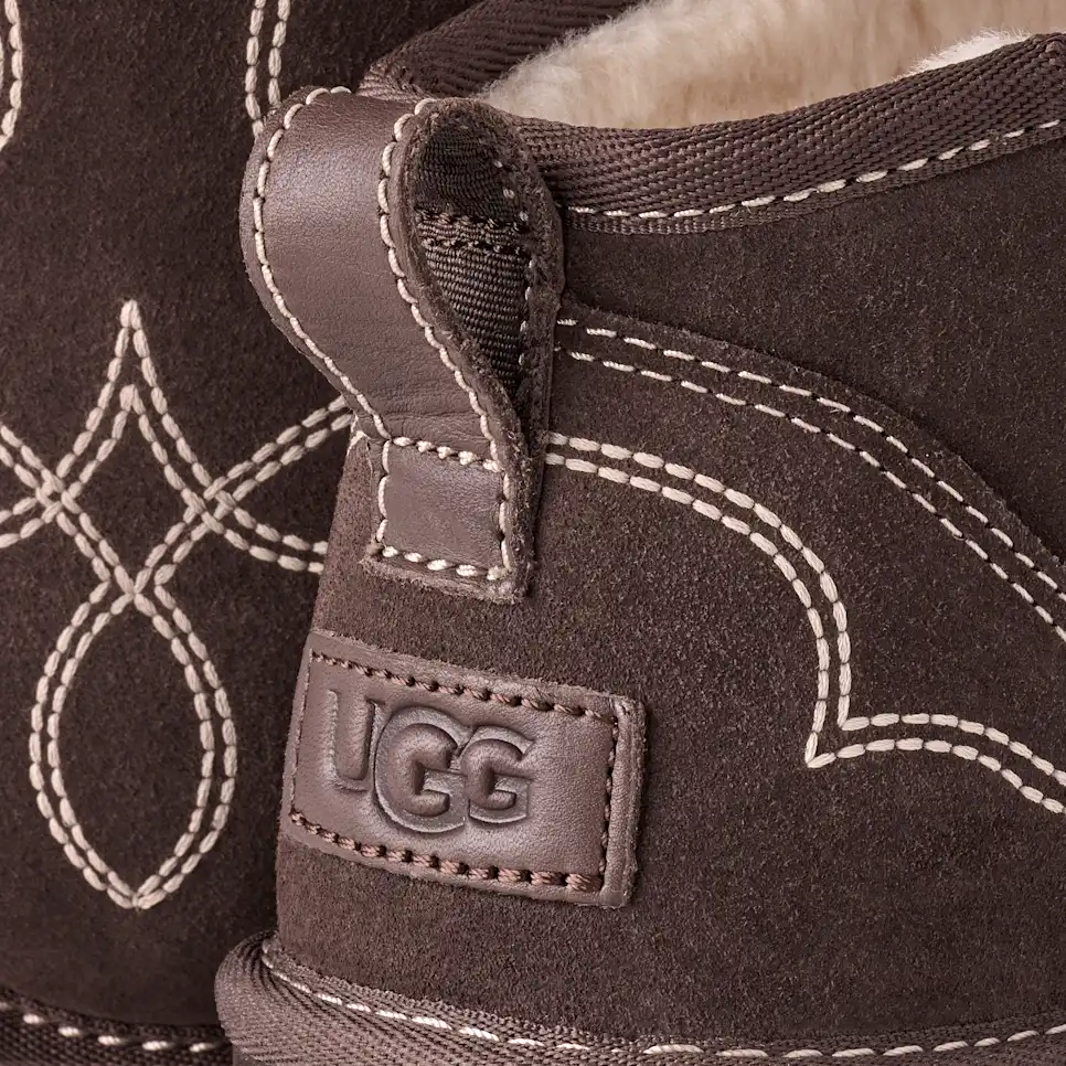 Classic Ultra Mini Western