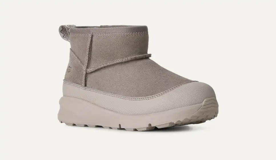 UGG® Ultra Mini Weather Hybrid Boot for | UGG® Portugal