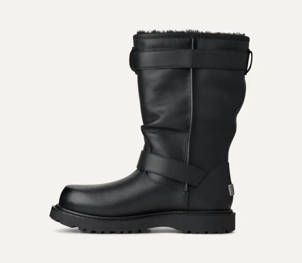 Willy Chavarria style moto UGG