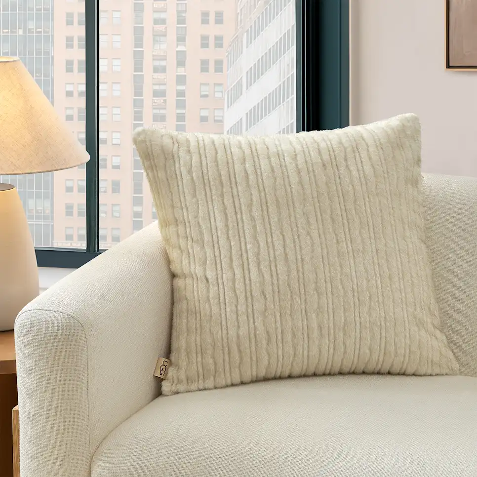 Jennis Pillow 24"x24"