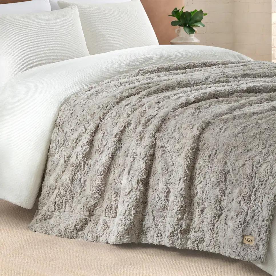 Adalee XL Throw 90"x92"