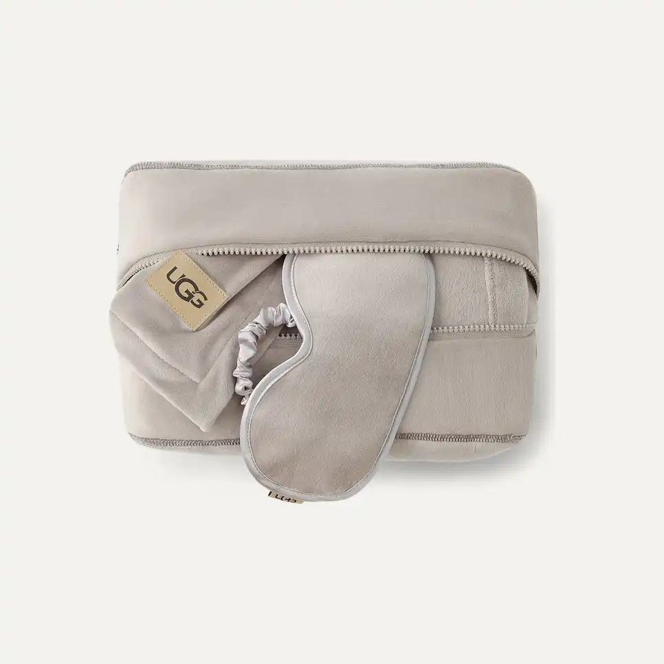 Raegen Travel Set