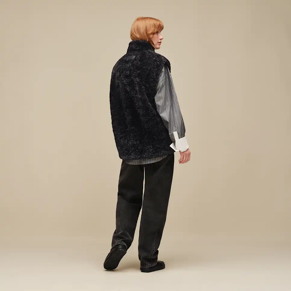 Niah Toggle Vest