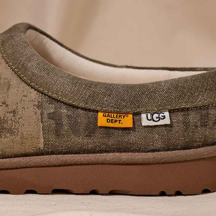 UGG® 公式【 UGG ギャラリー デパートメント キャンバス