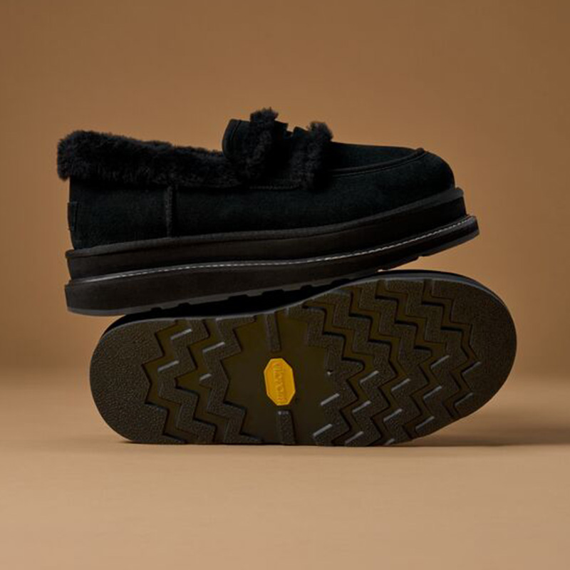 UGG × sacai Loafer アグ サカイ ローファー ブラック 36 UGG® 公式【 UGG sacai ローファー|UGG sacai Loafer| 1178370