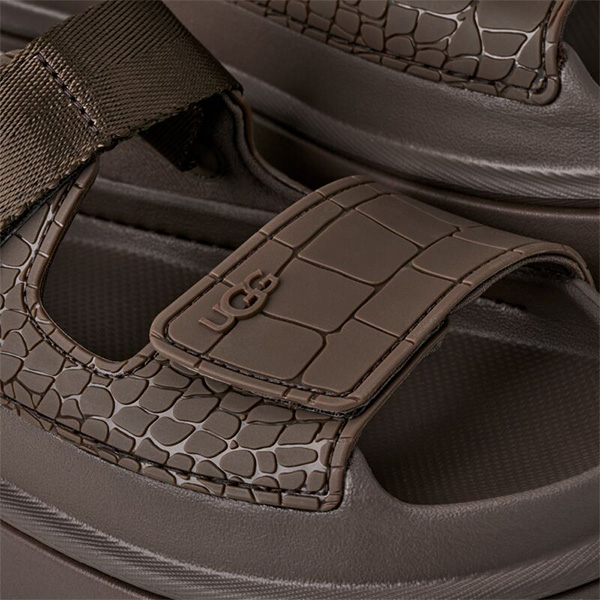 UGG® 公式【 ゴールデングロウ エンボスト|GoldenGlow Embossed