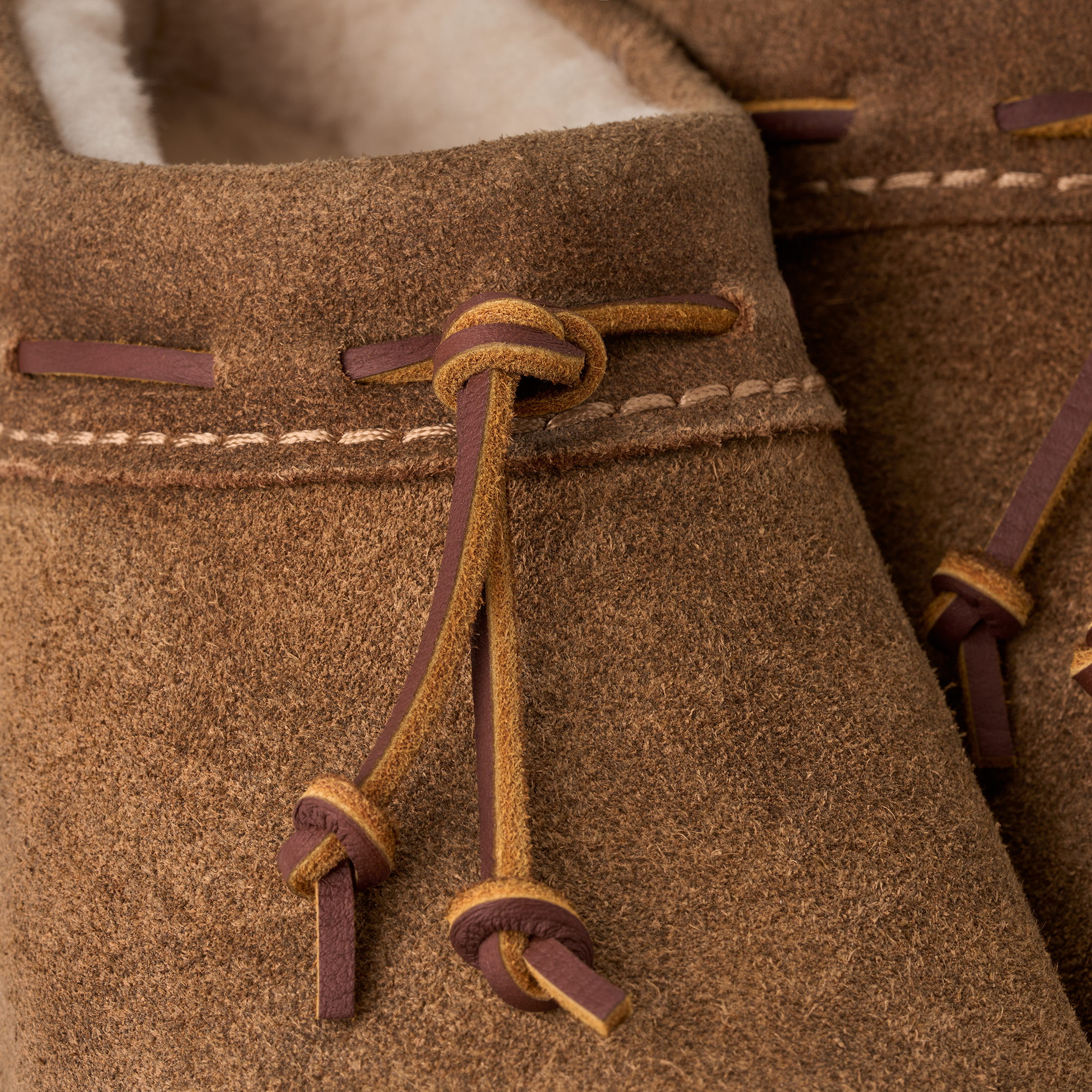 UGG Bucked Clog Chestnut (Women's) — foto 4