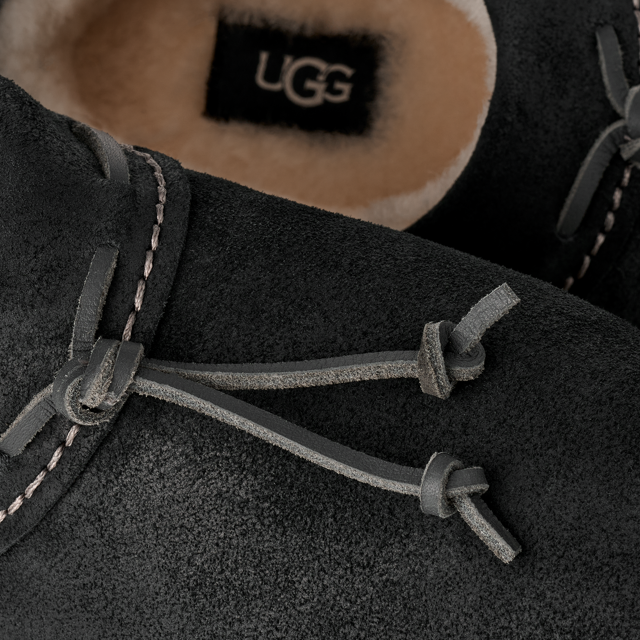 UGG Zuecos Bucked - Black — foto 3