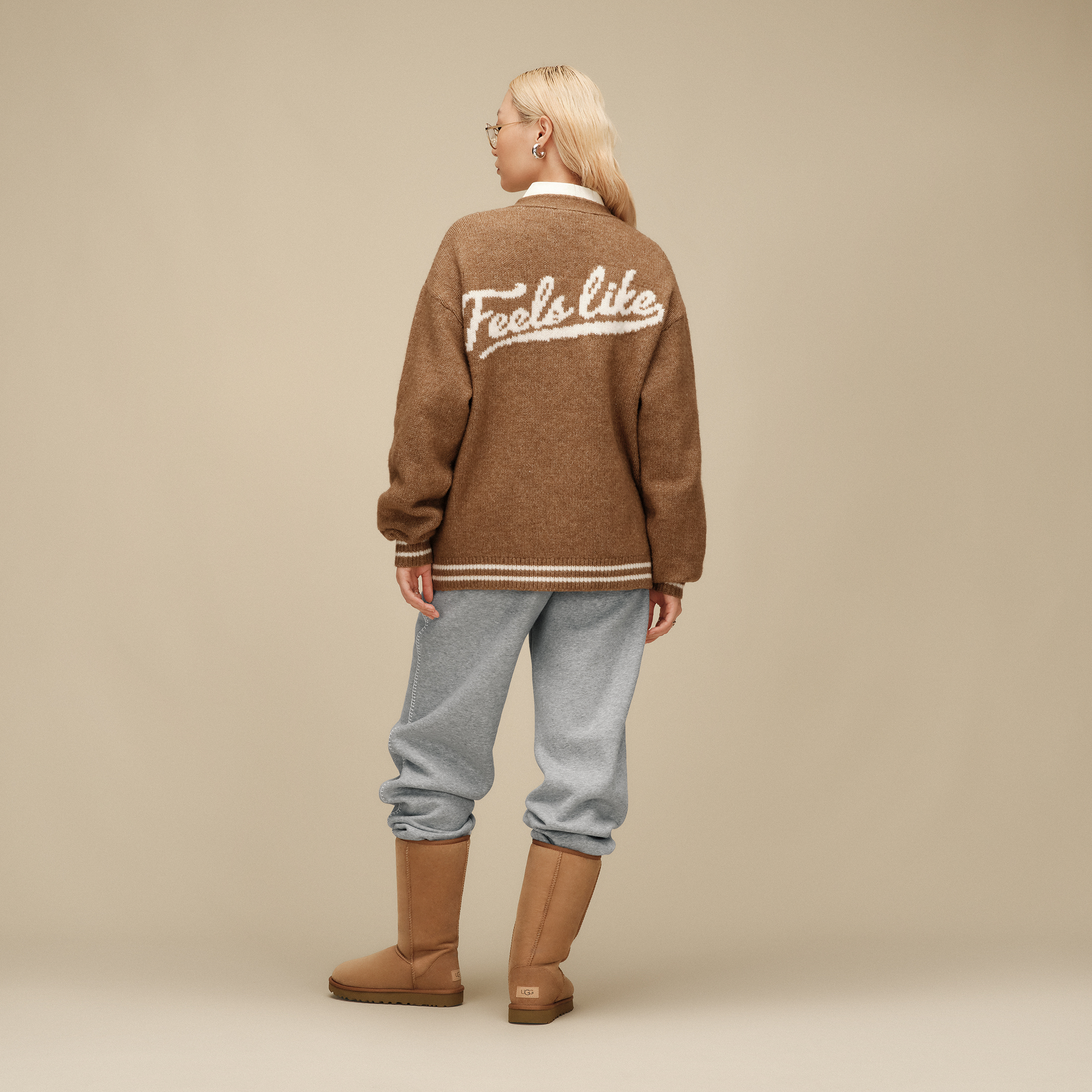 UGG Cárdigan retro - Coffee Grounds Heather — photo 5