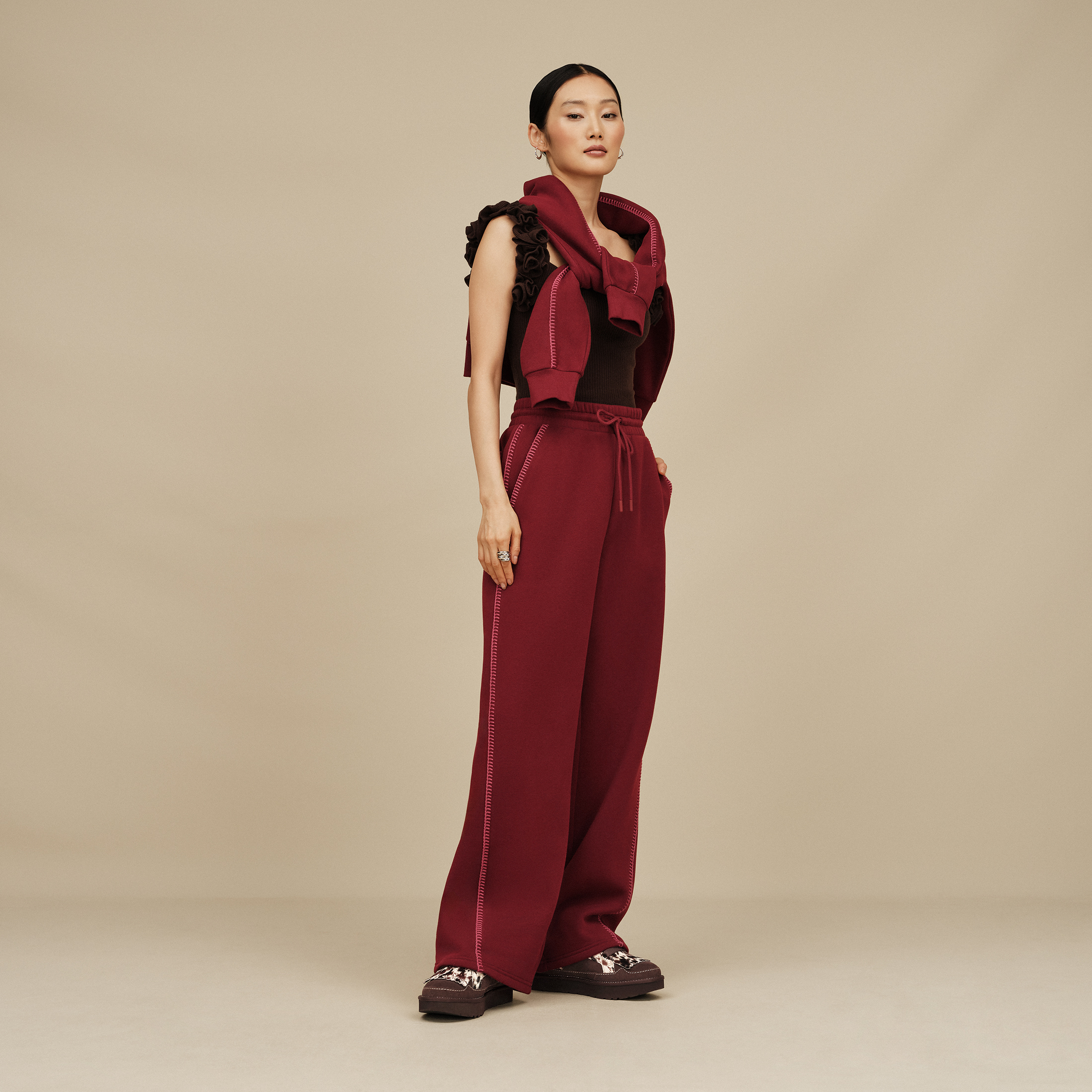 UGG Pantalones de deporte de pernera recta Classic - Coffee Berry — photo 5